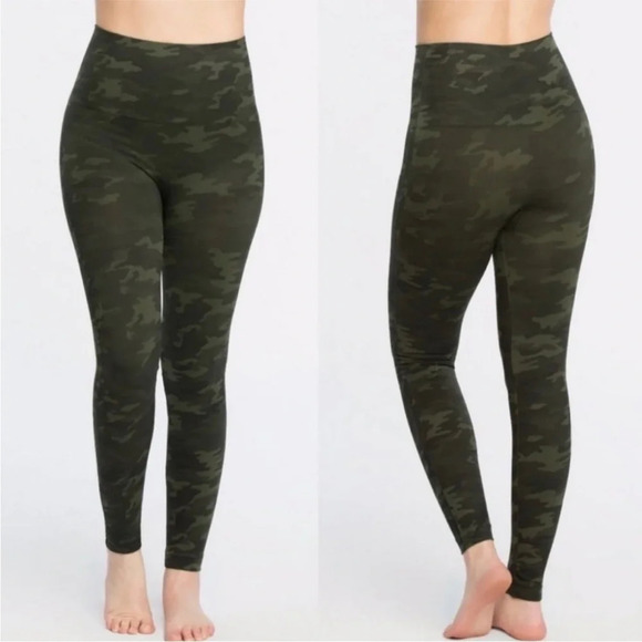 SPANX Look at Me Now Seamless Leggings Camo High Waisted Women’s Size M - Picture 2 of 9